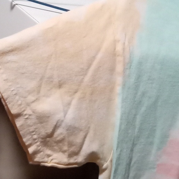 SIMPLY SOUTHERN T-shirt Medium- "Cheer Up Buttercup" 🐶 🌺 - Picture 13 of 15